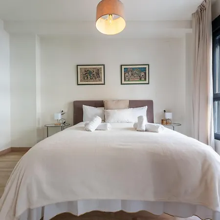 Apartment Malagasuite Comfortable Malaga